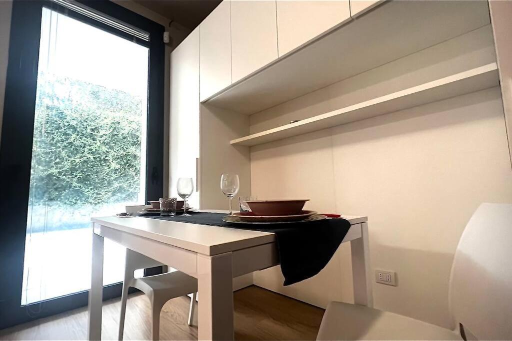 Apartamento Urban House - Comfy Flat Navigli Milan Center Exterior foto