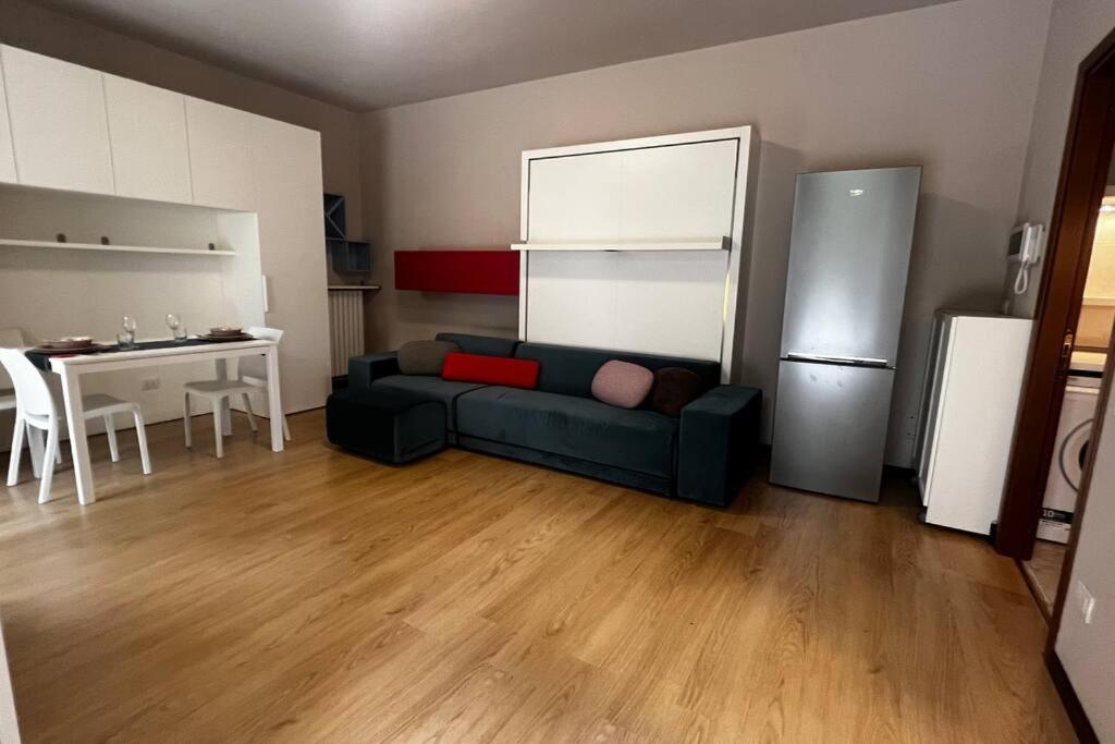 Apartamento Urban House - Comfy Flat Navigli Milan Center Exterior foto